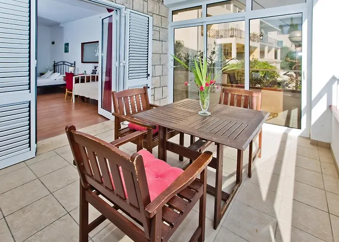 Marcelina Apartment