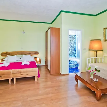 Marcelina Apartment *