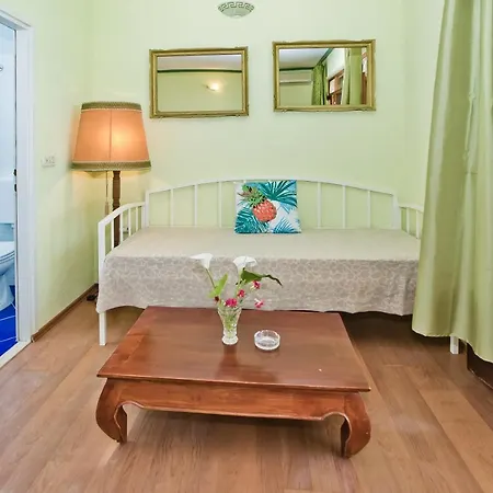Marcelina Apartment *