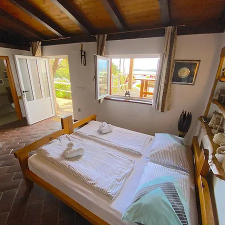 Apartment Marcelina Hvar Town
