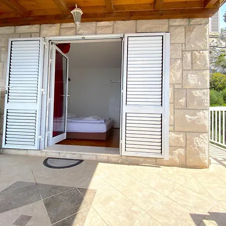 Marcelina Apartment